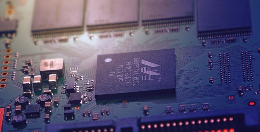 EUA restringem exportações de chips de IA para o Brasil