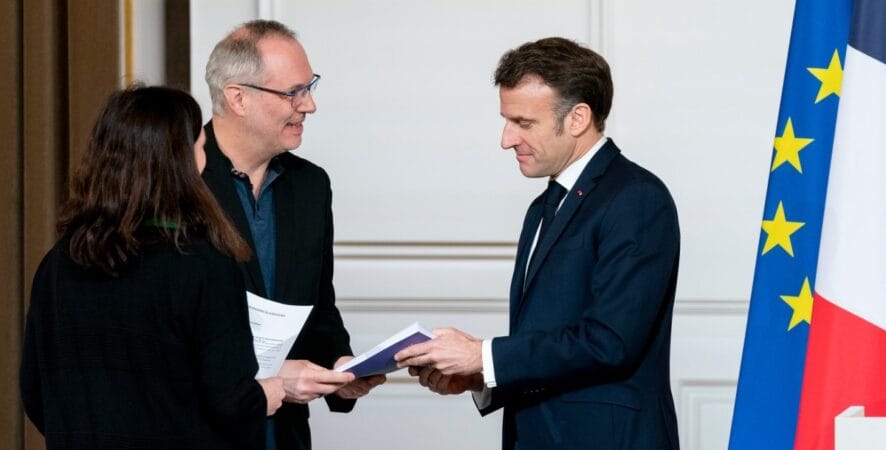 França promete investir 100 bilhões de euros em IA